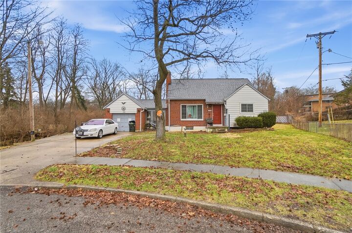 Property Photo:  130 W Melford Avenue  OH 45405 