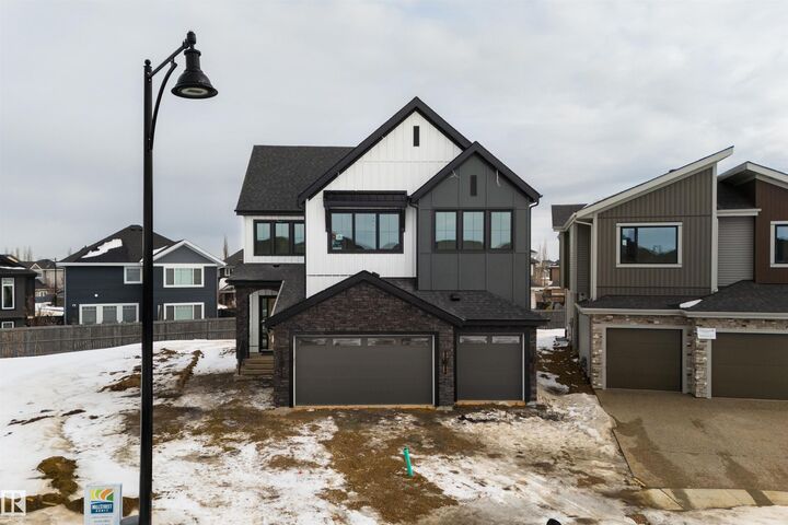 Property Photo:  4116 Ginsburg Place NW  AB T5T 4V1 