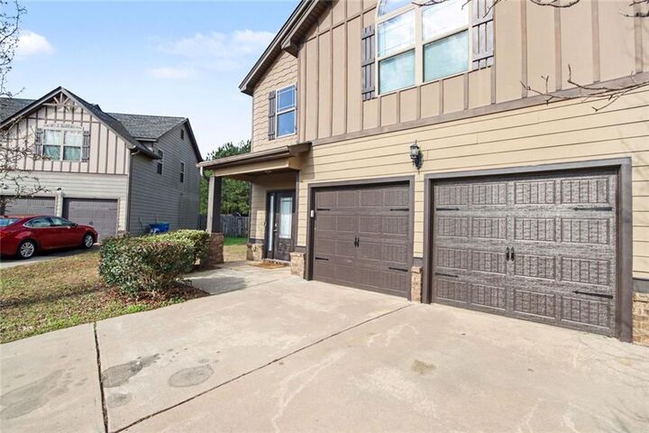 Property Photo: 767 Effendi Place GA 30213