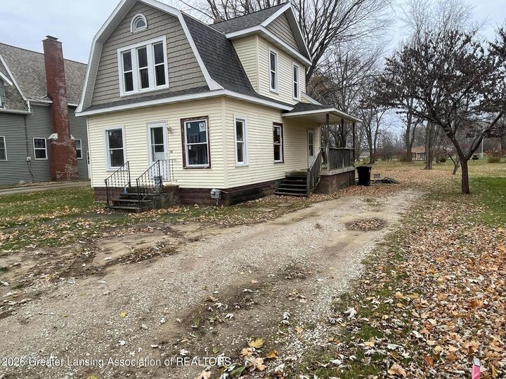 Property Photo: 150 W Broadway Street MI 48897