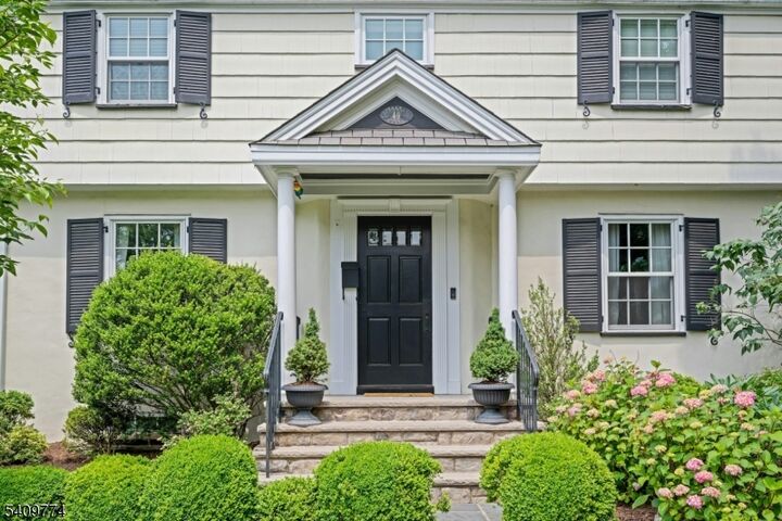 Property Photo:  49 Norwood Ave  NJ 07901 