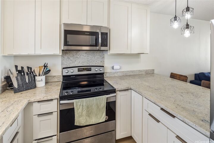 Property Photo:  2920 Ala Ilima Street 905  HI 96818 