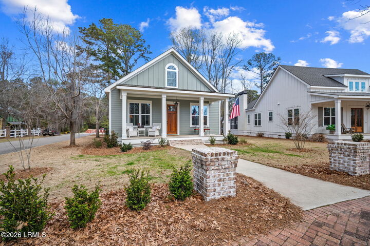 Property Photo:  226 Coosaw Point Boulevard  SC 29907 