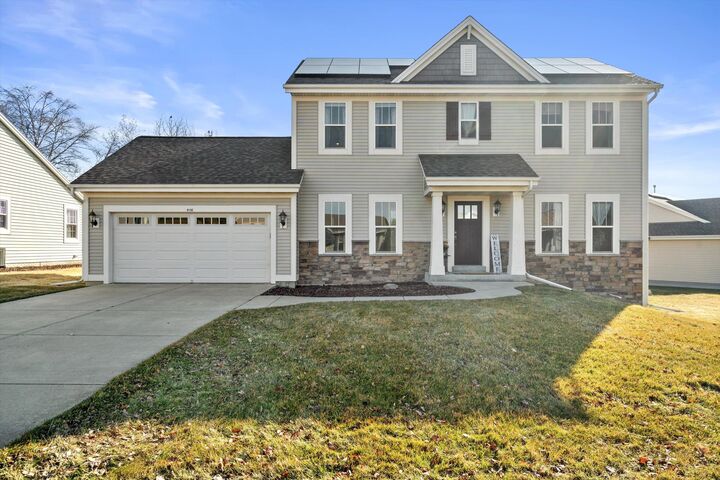 Property Photo:  619 Arlington Way  WI 53094 