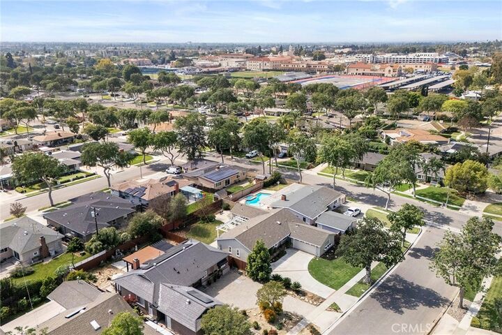 Property Photo:  804 E Glenwood  CA 92831 