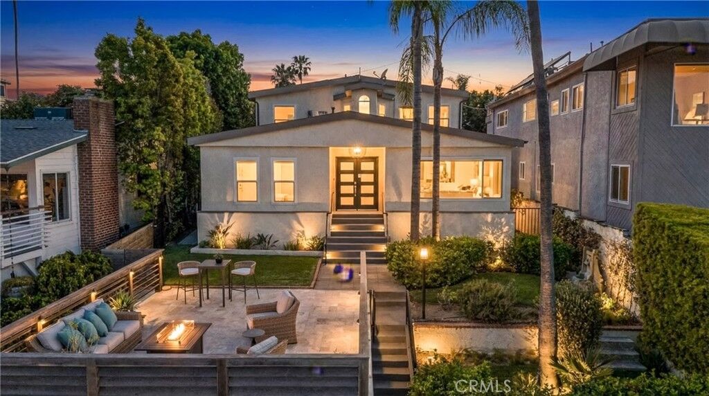 Property Photo:  7313 S Earldom Avenue  CA 90293 