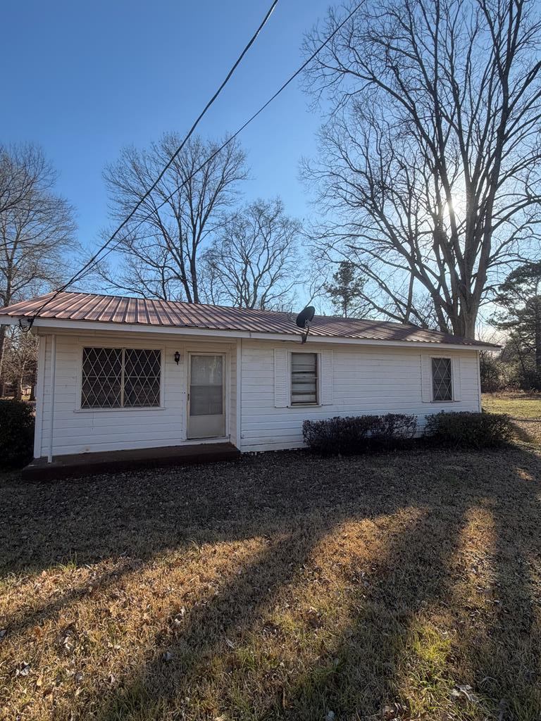 Property Photo:  1108 Spruce Street  TX 75972 