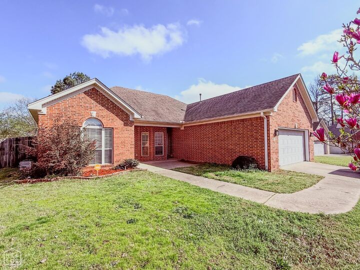 Property Photo:  13820 Dynasty Cove  AR 72002 