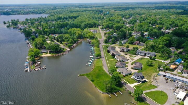 Property Photo:  1939 Craig Drive  OH 44429 