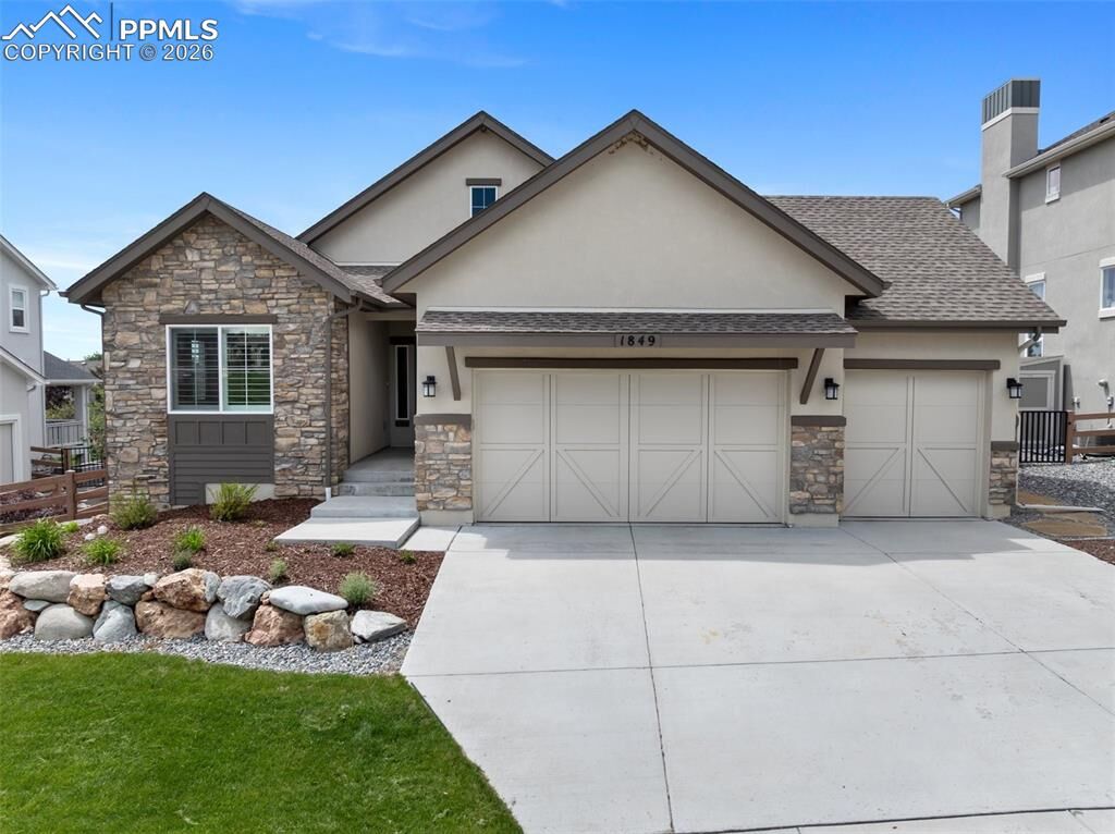 Property Photo:  1849 Clayhouse Drive  CO 80921 