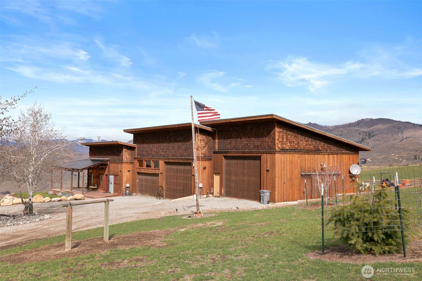 Property Photo:  74  Sawtooth View Road  WA 98846 