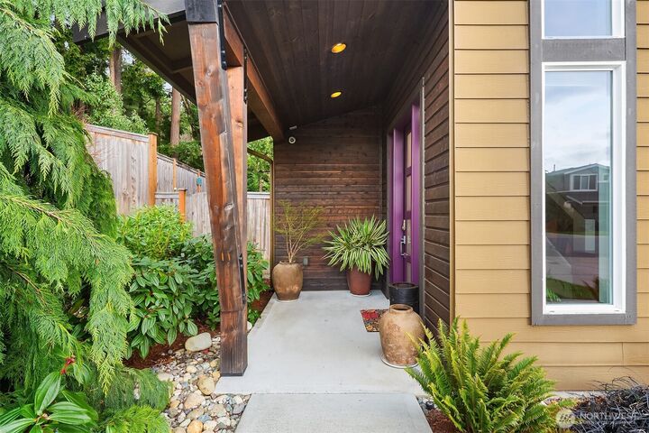 Property Photo:  23715  105th Place W  WA 98020 