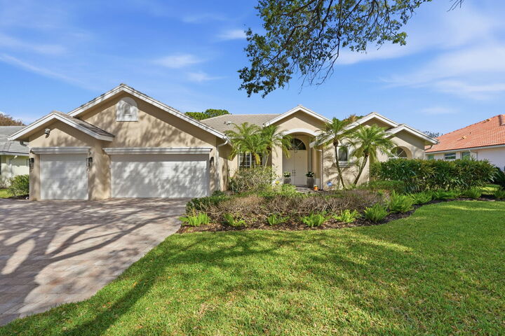 Property Photo: 159 N River Drive E FL 33458