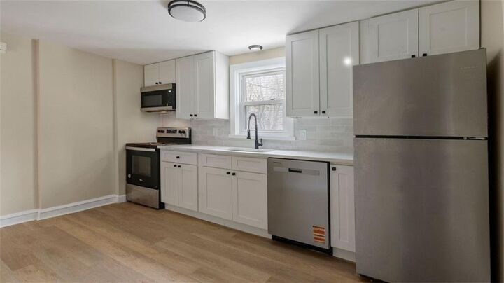 Property Photo:  6 Seneca Street  RI 02886 