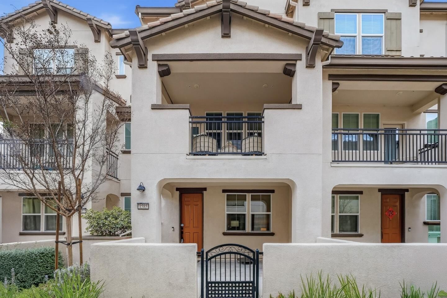 Property Photo:  1585 Pratt Place  CA 95050 