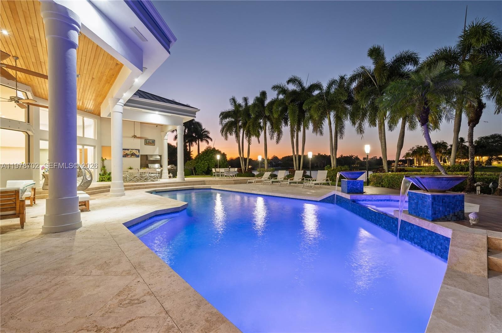 Property Photo:  3425 Saddlebrook Lane  FL 33331 