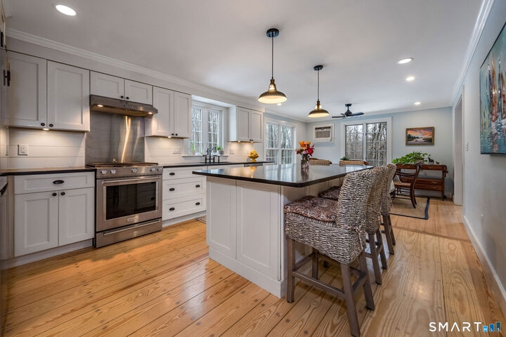 Property Photo:  21 Little Hollow Road  CT 06443 