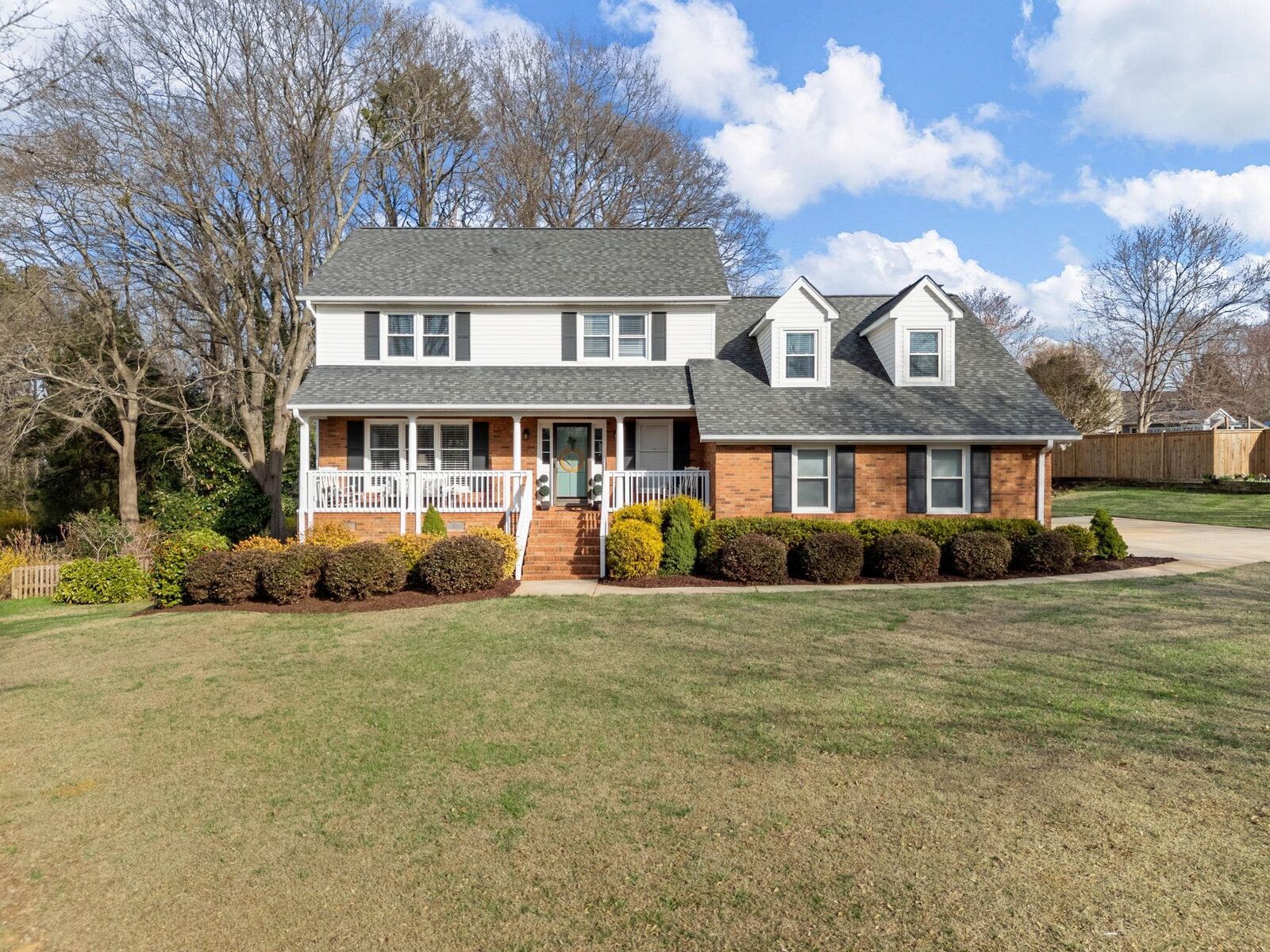 Property Photo:  828 Shoresbrook Drive  SC 29301 