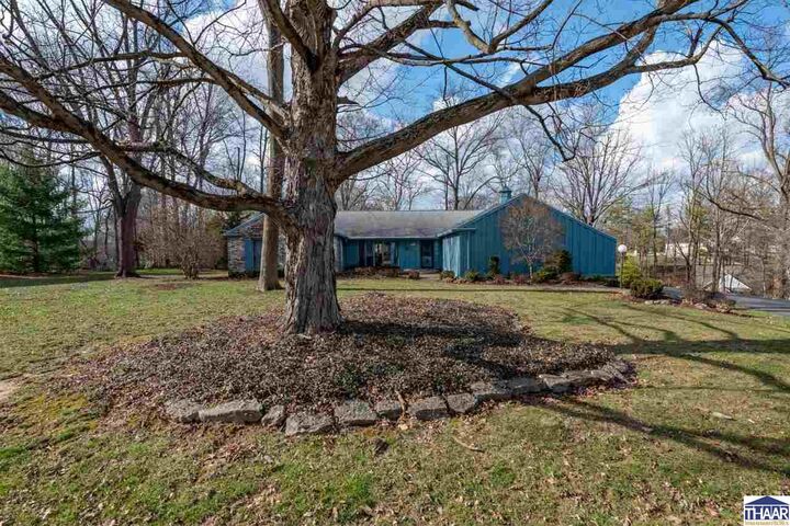 Property Photo:  220 Highland Court  IN 47802 