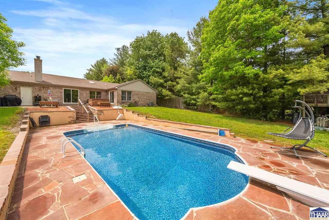Property Photo:  2689 Holmes Drive  IN 47882 
