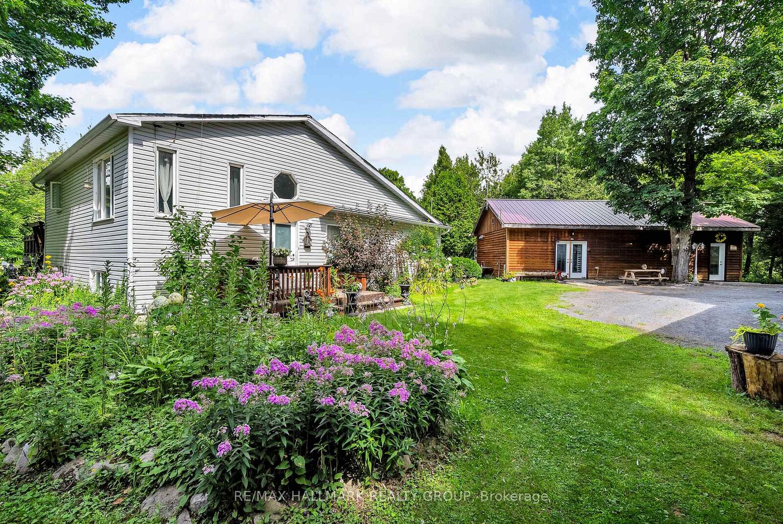 Property Photo: 3838 Kenyon Dam Road ON K0C 1A0