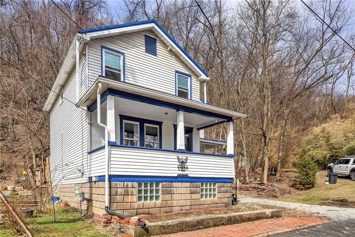 Property Photo:  64 Kuntz St  PA 15065 