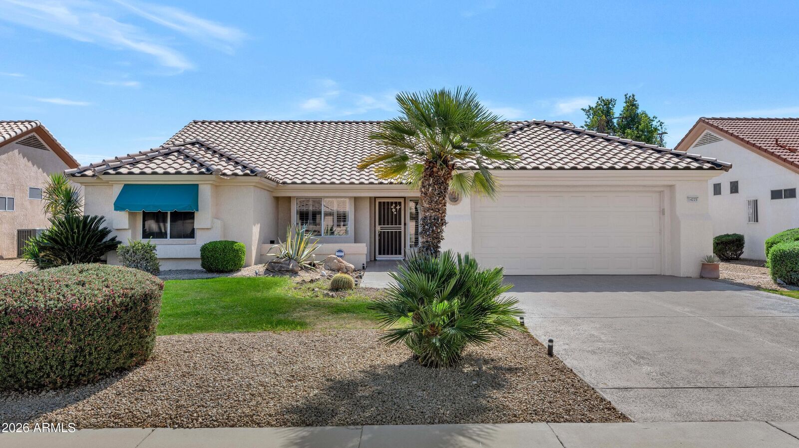 Property Photo:  14225 W Sky Hawk Drive  AZ 85375 