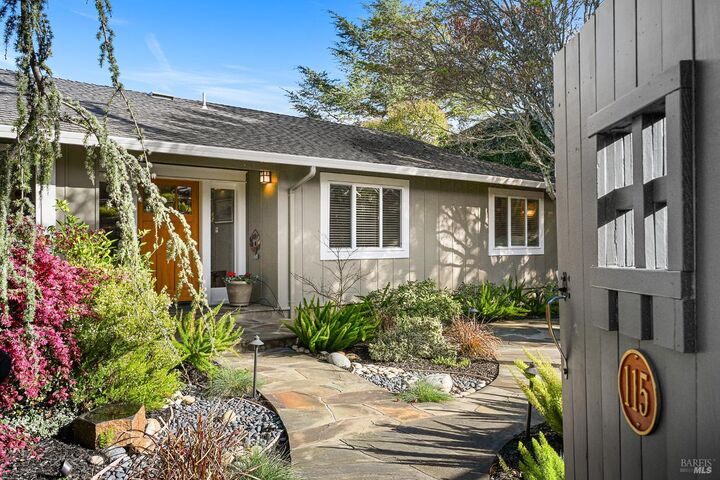 Property Photo:  115 Oak Springs Drive  CA 94960 