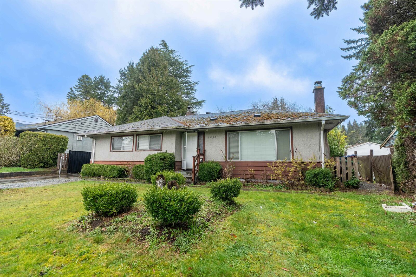 Property Photo: 10246 125A Street BC V3V 4Z5