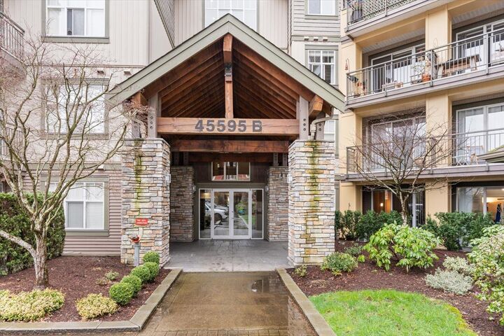 Photo de la propriété:  45595 Tamihi Way 102B  BC V2R 0G3 