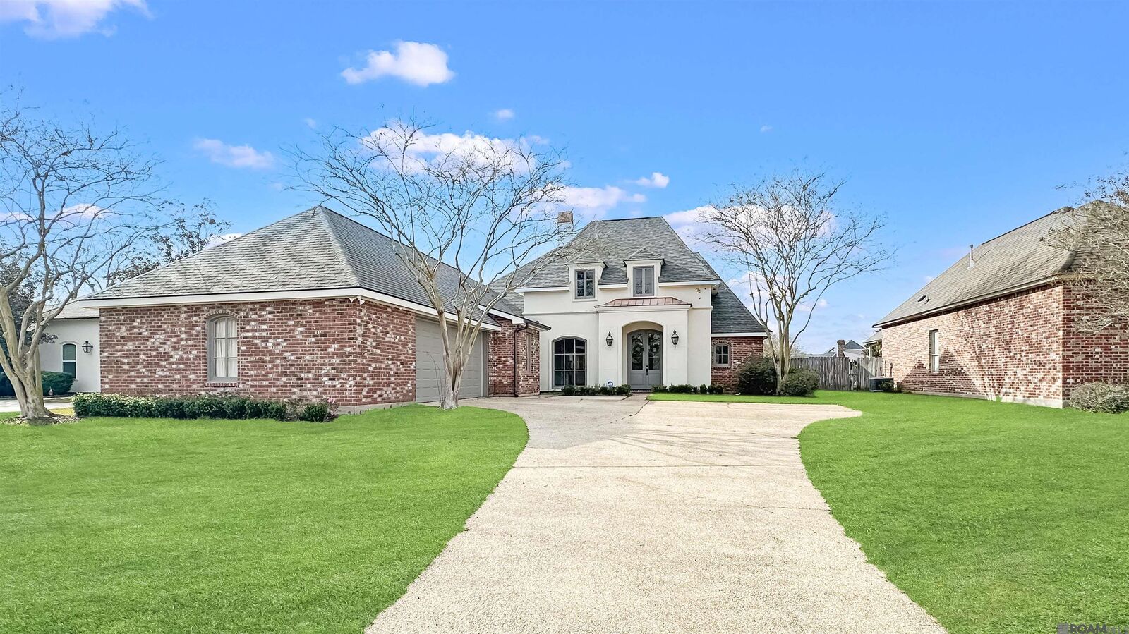 Property Photo:  13583 Lakeway Dr  LA 70769 