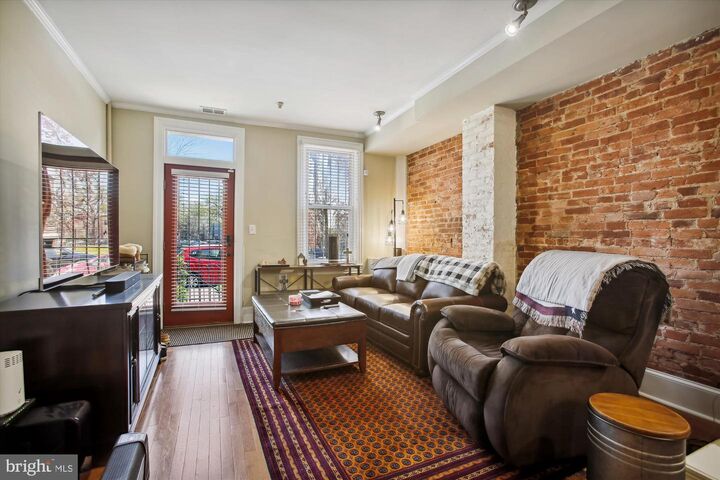 Property Photo:  763 10th Street SE  DC 20003 