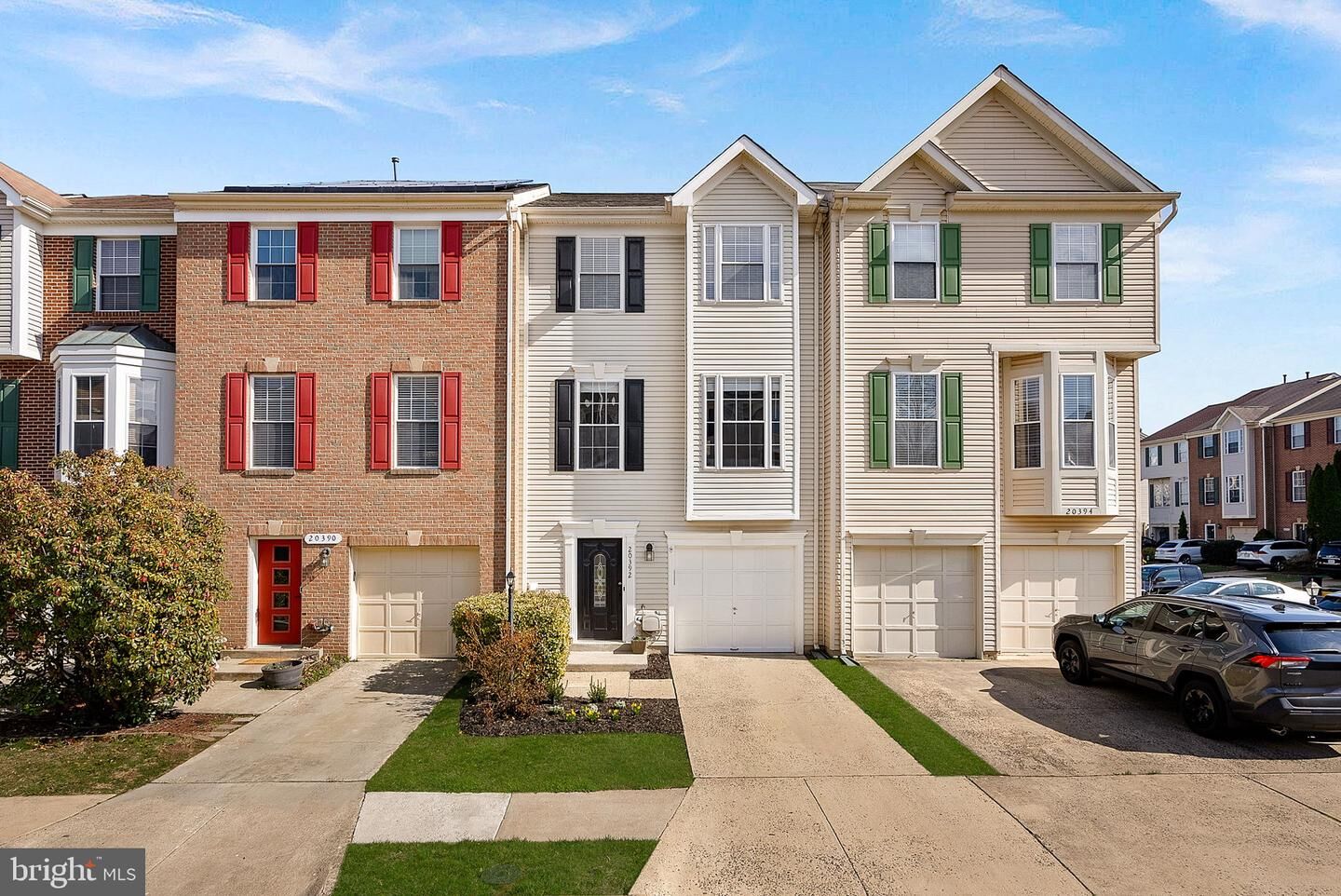 Property Photo: 20392 Farmgate Terrace VA 20147