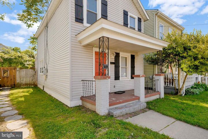 Property Photo:  610 Shepherd Street  VA 22401 