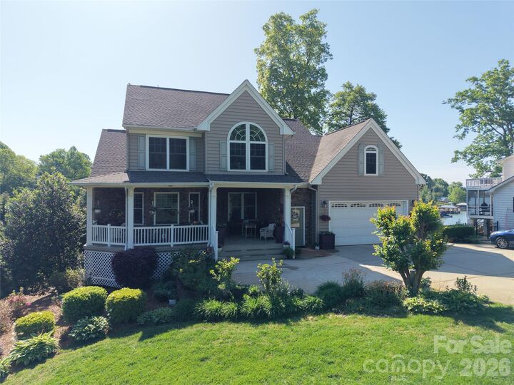 Property Photo:  186 Hazelton Loop  NC 28117 