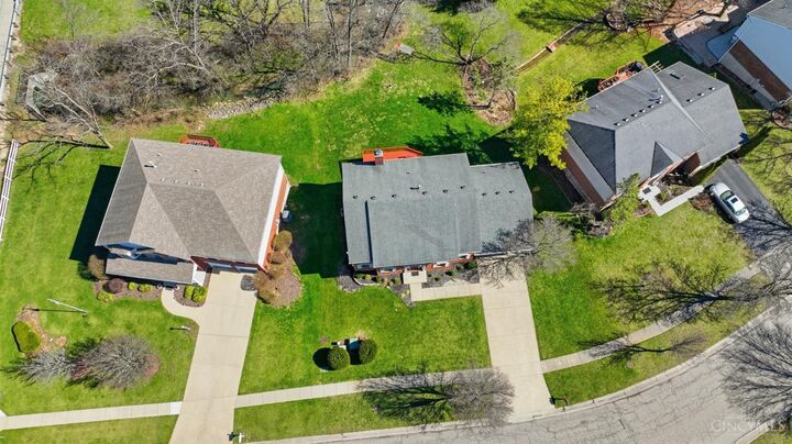 Property Photo: 9032 Nottingham Way OH 45040