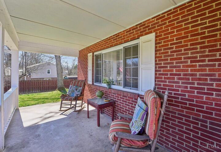 Property Photo:  1052 Rainbow Trail  OH 45150 