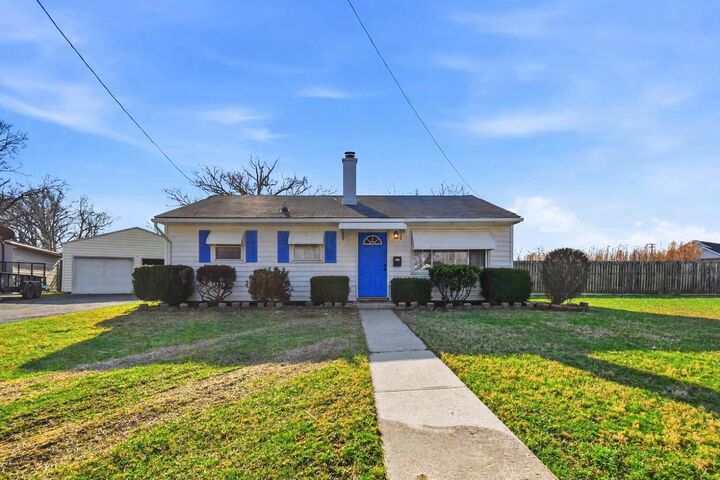 Property Photo:  4 Poppy Place  OH 43302 