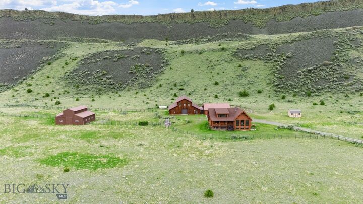 Property Photo:  198 E River Road  MT 59027 