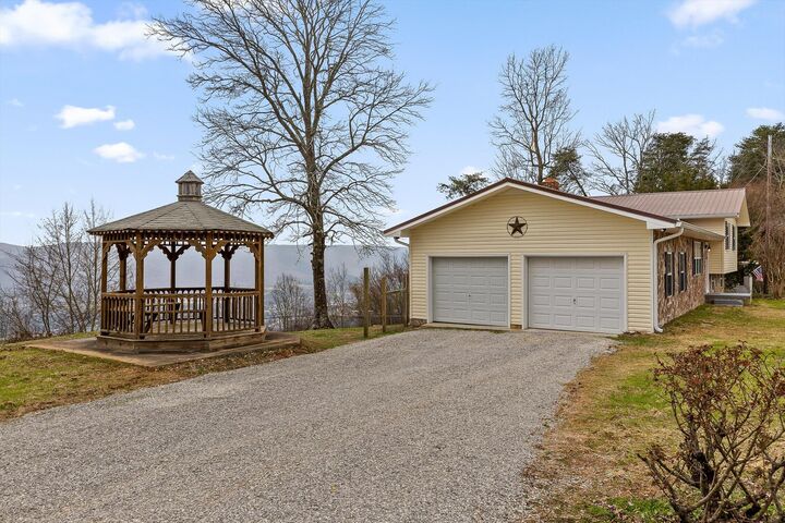 Property Photo:  1310 Brow Road  GA 30752 