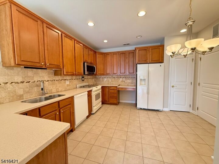 Property Photo:  5402 Warrens Way 5402  NJ 07465 