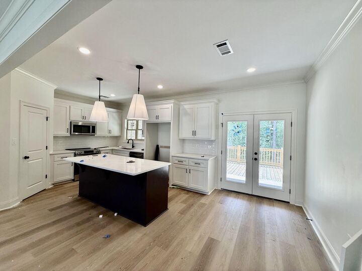 Property Photo:  57 Everglades  MS 39402 