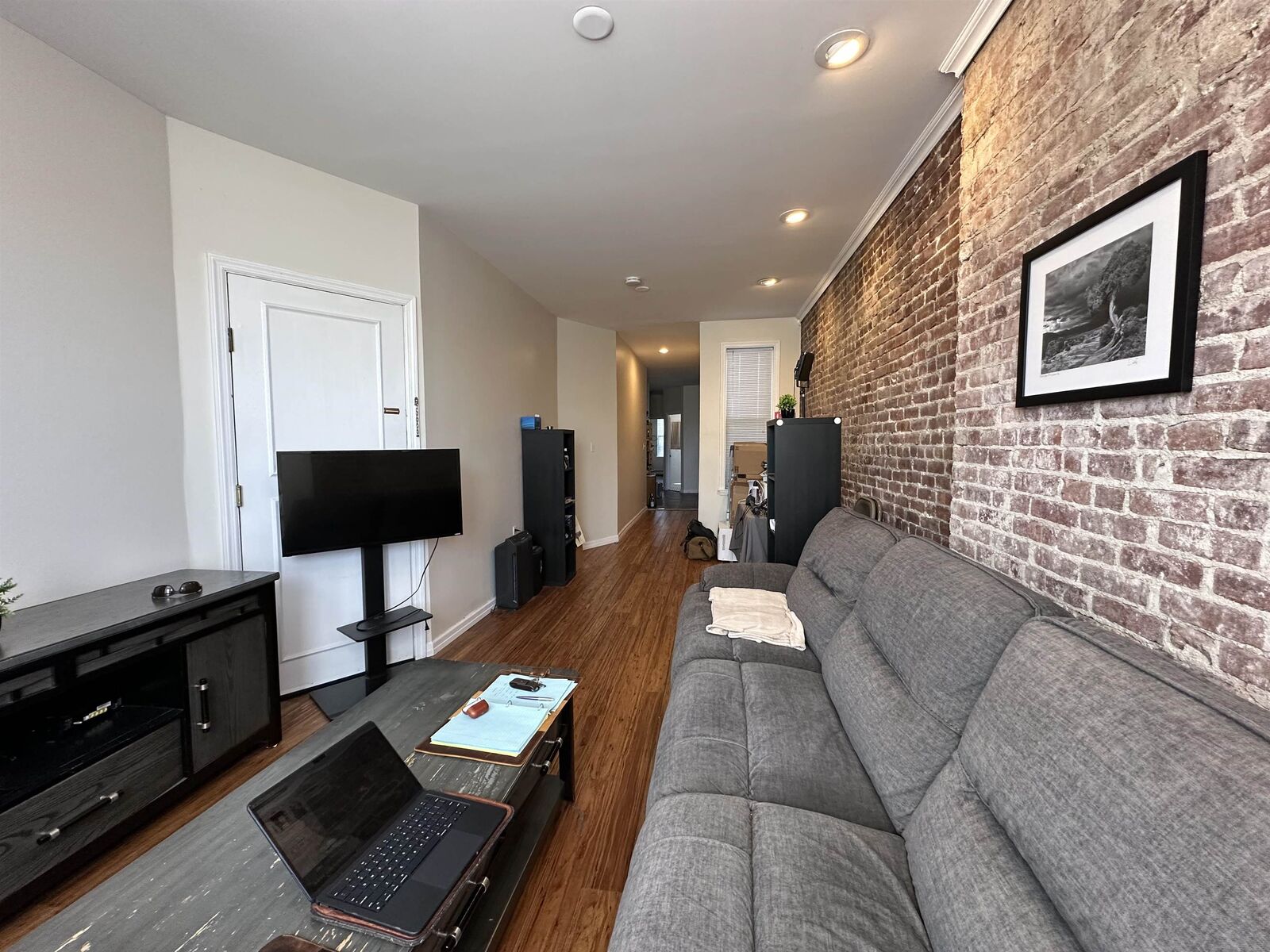 Property Photo:  203 Ogden Ave 6  NJ 07307 