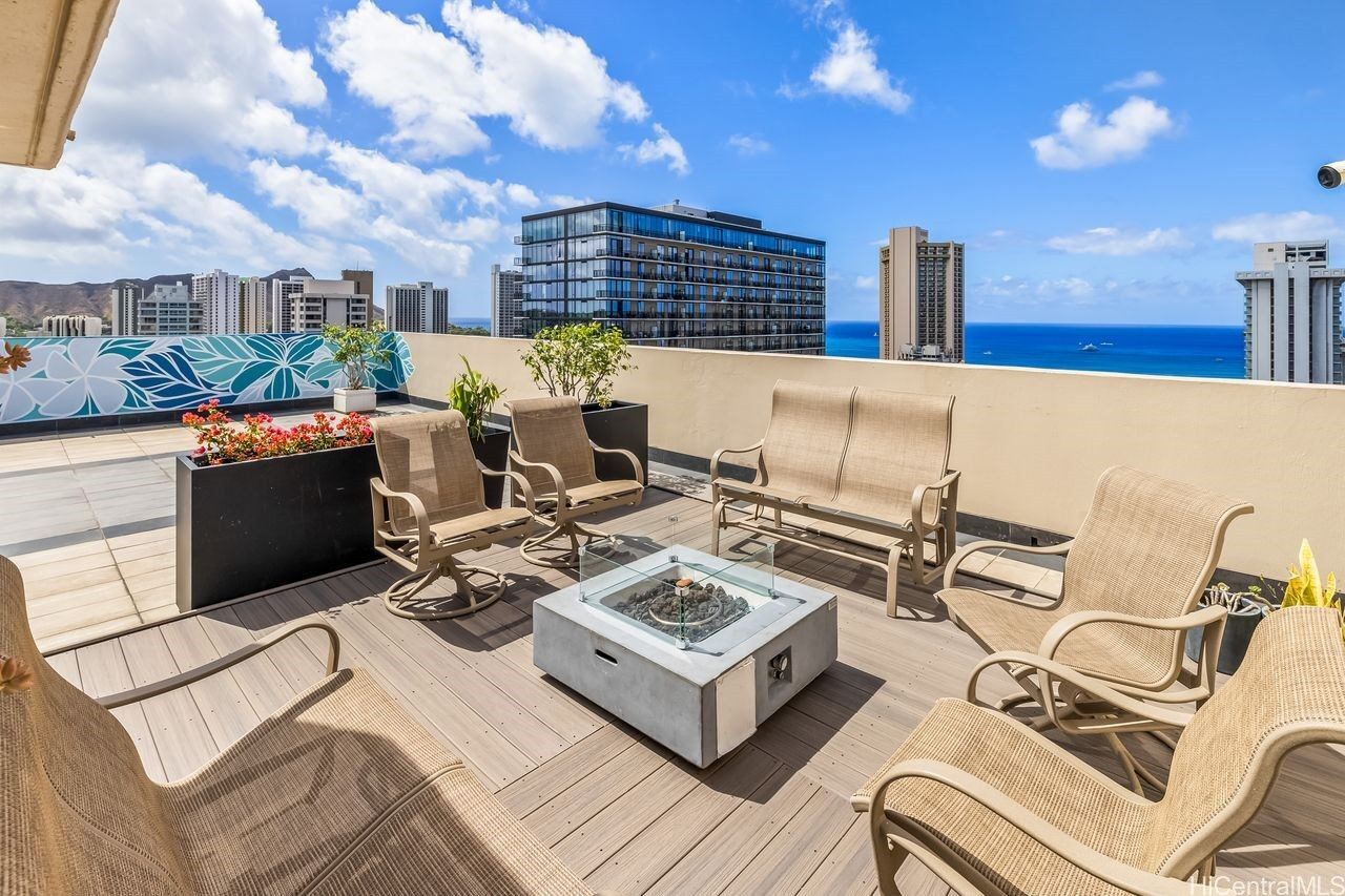 Property Photo:  2345 Ala Wai Boulevard 2407  HI 96815 