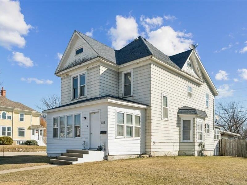 Property Photo:  323 N Frederick Avenue  IA 50662 