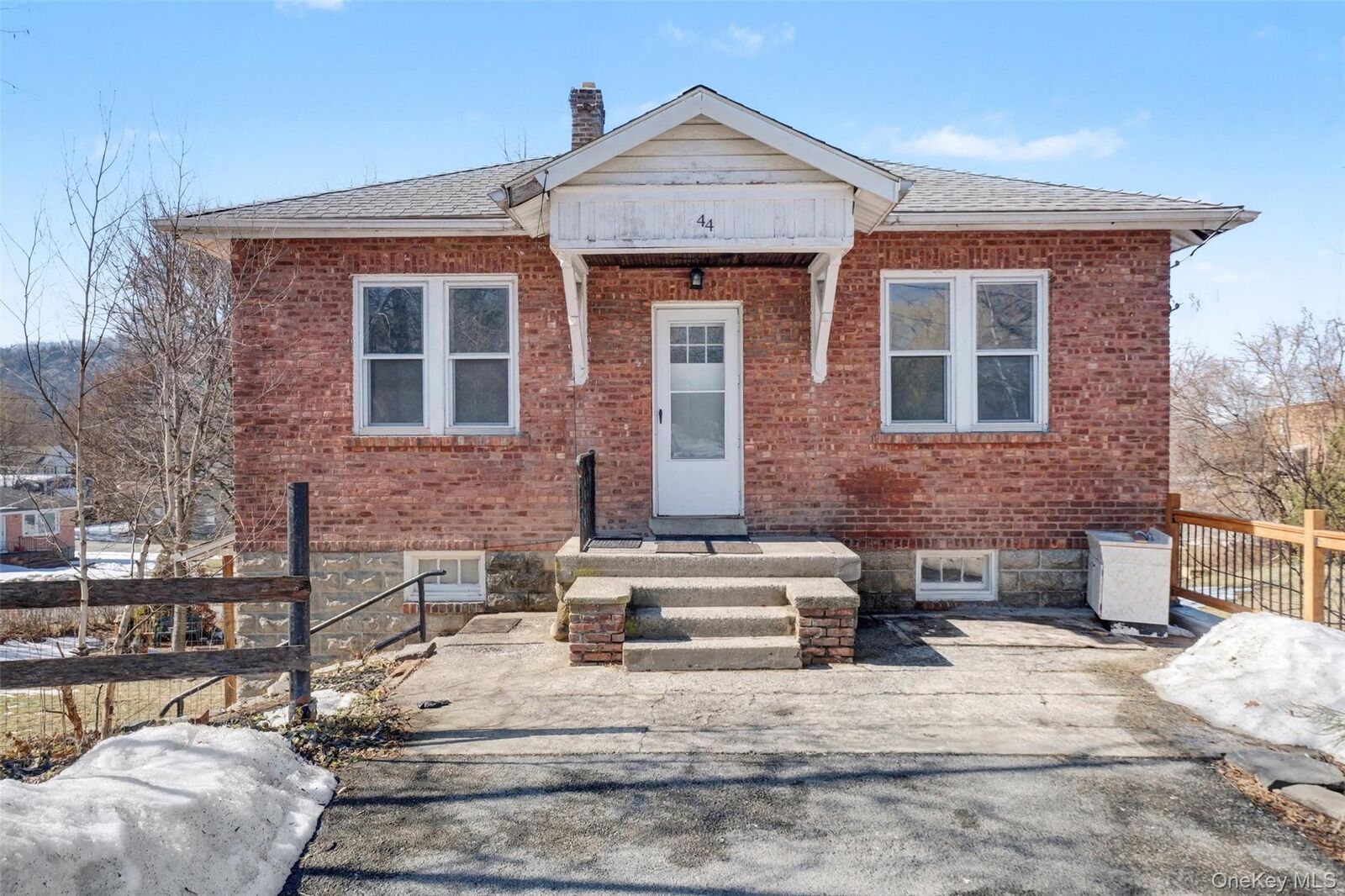 Property Photo:  44 Cedar Avenue  NY 12553 
