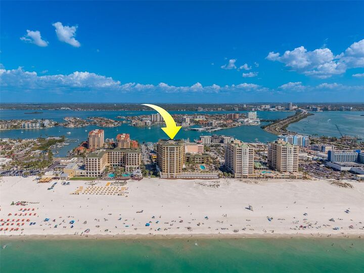 Property Photo: 11 Baymont Street 1109 FL 33767