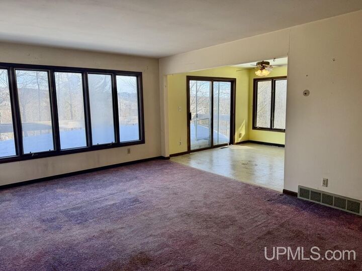 Property Photo:  320 Franklin Street  MI 49931 