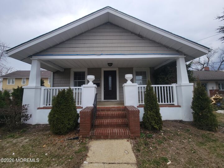 Property Photo: 211 Hamilton Avenue NJ 07753