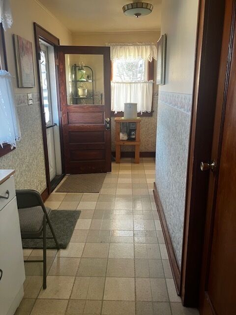 Property Photo: 425 E Dakota Street IL 61362